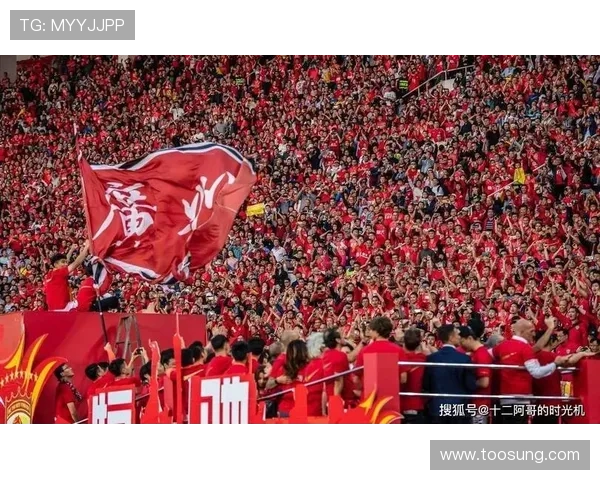 广州足球队实力飙升创造历史新高引发全国关注与期待 广州足球队实力飙升创造历史新高引发全国关注与期待